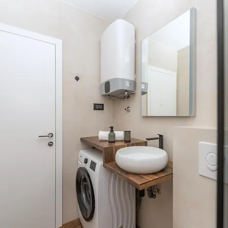 Apartment Ap12b