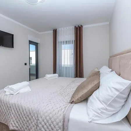 Apartment Ap12b Makarska